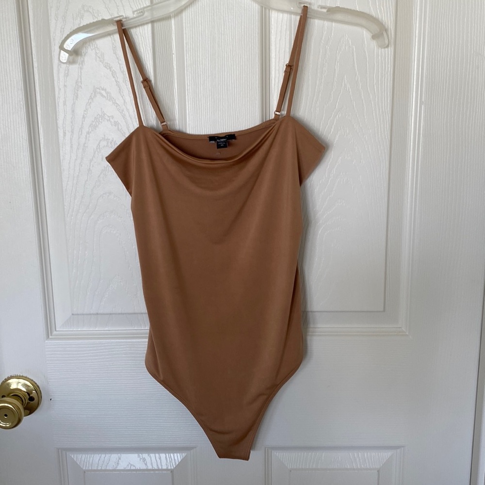 Express Body Contour Bodysuit; size xs; NWOT